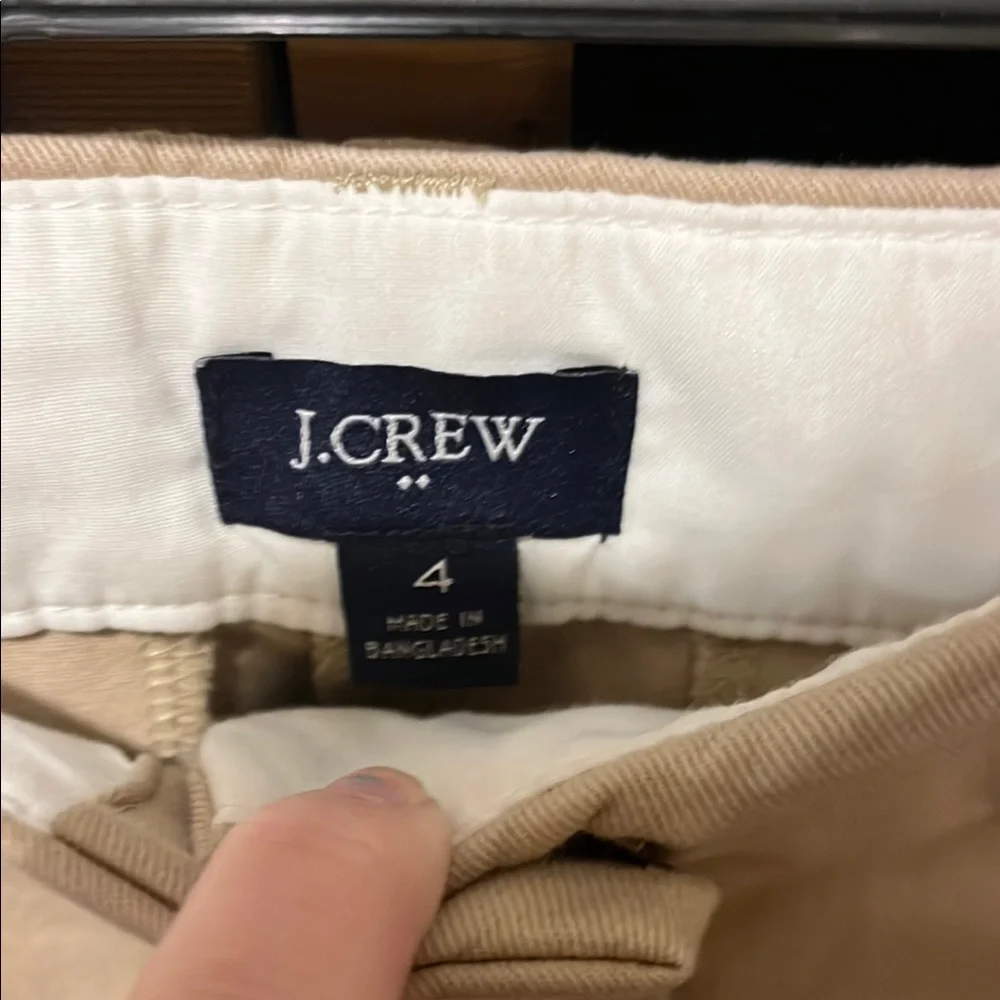 J. Crew Classic Khaki Women's Shorts - Picture 2 of 10